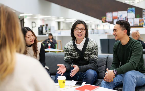 Group of students having a discussion at Aalto University.